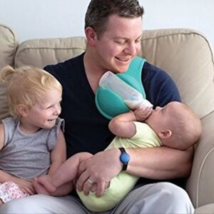 The Beebbo Hands Free Baby Bottle Holder Teal-Feeding